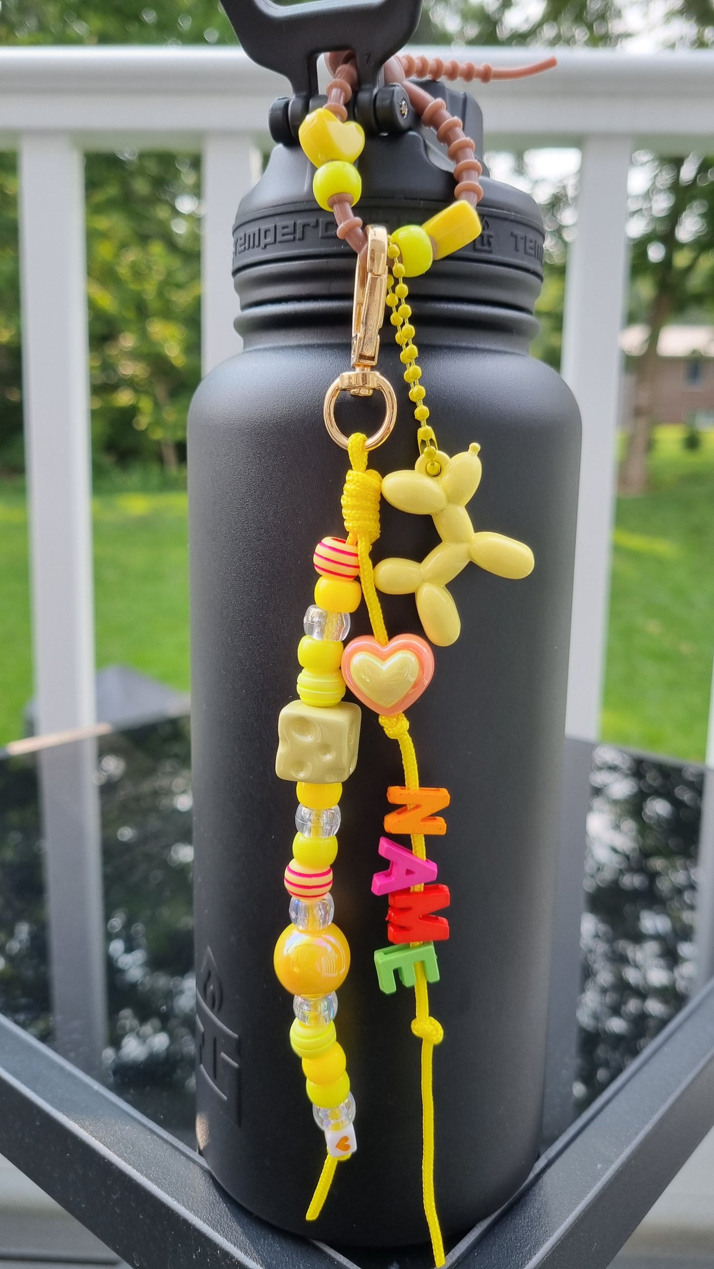Color Pop Name Charm π