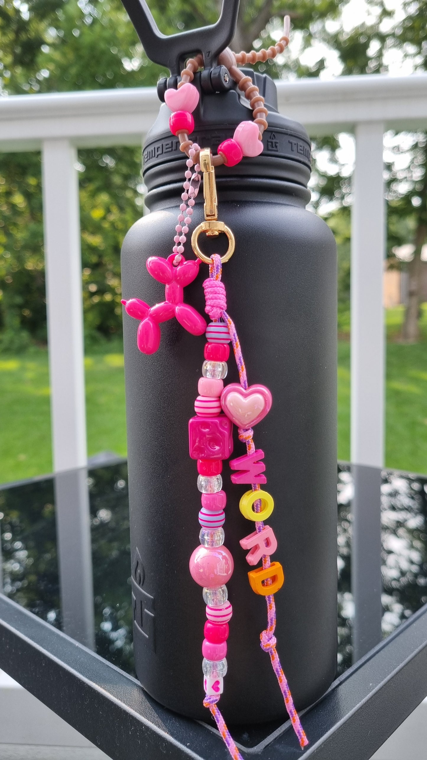 Color Pop Name Charm π