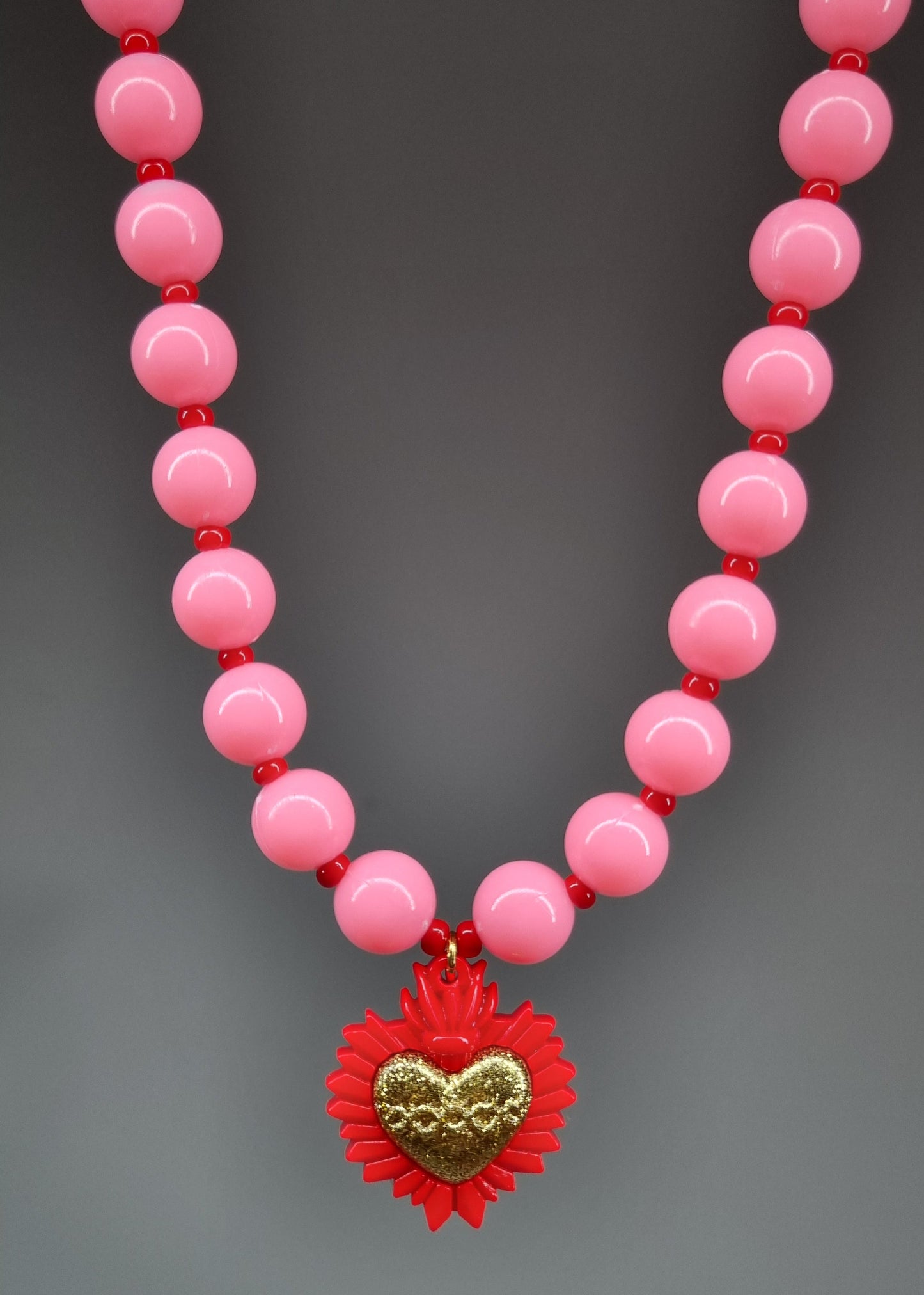 Chunky Necklace – Bubblegum Pink - Red heart