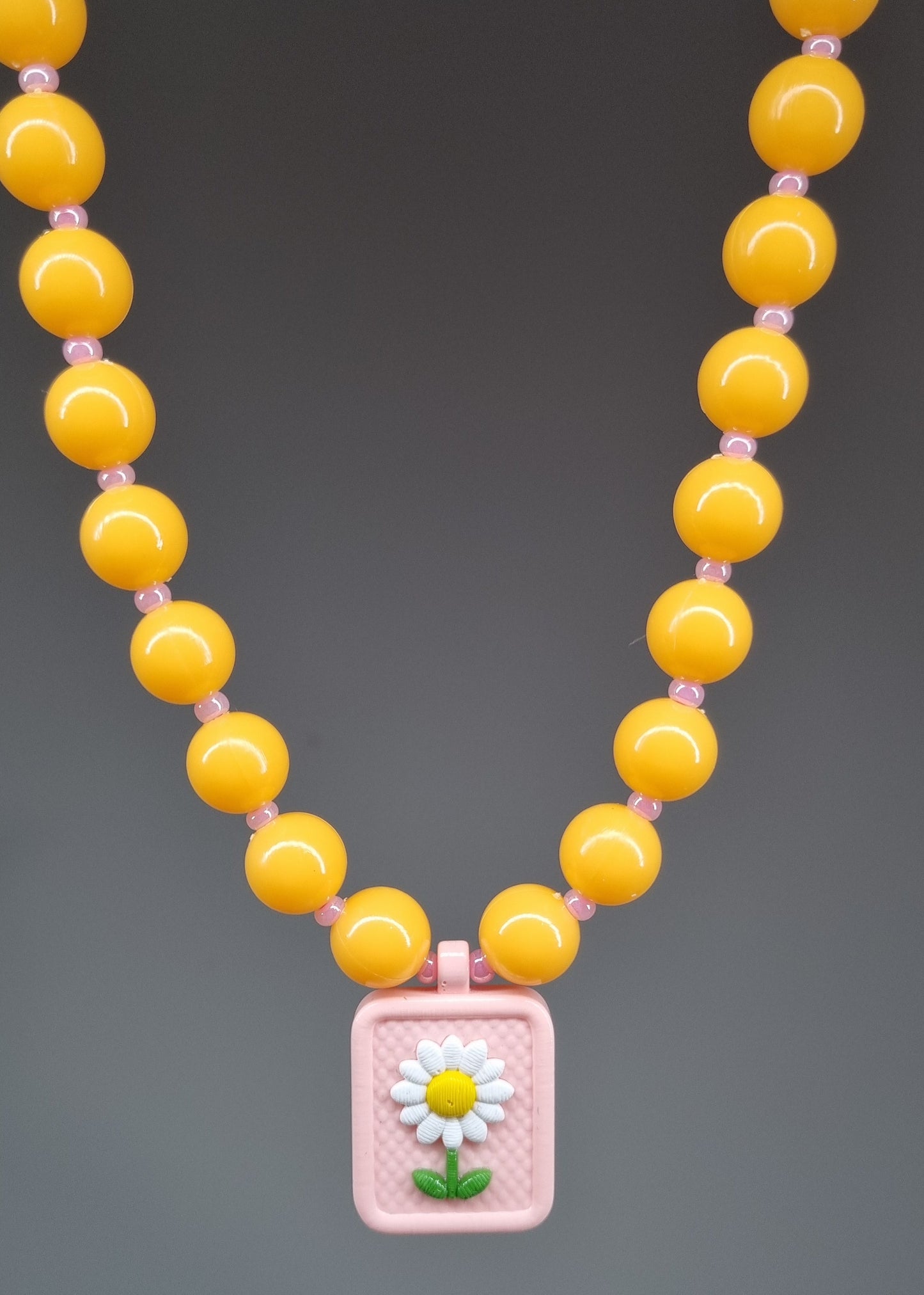 Chunky Necklace – Orange – Pink flower