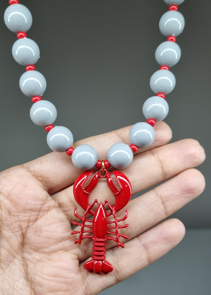 Chunky Necklace – Gray Lobster